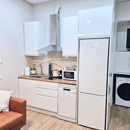 Acogedor Apartamento En Atocha By Bebalmy Madrid Exteriér fotografie